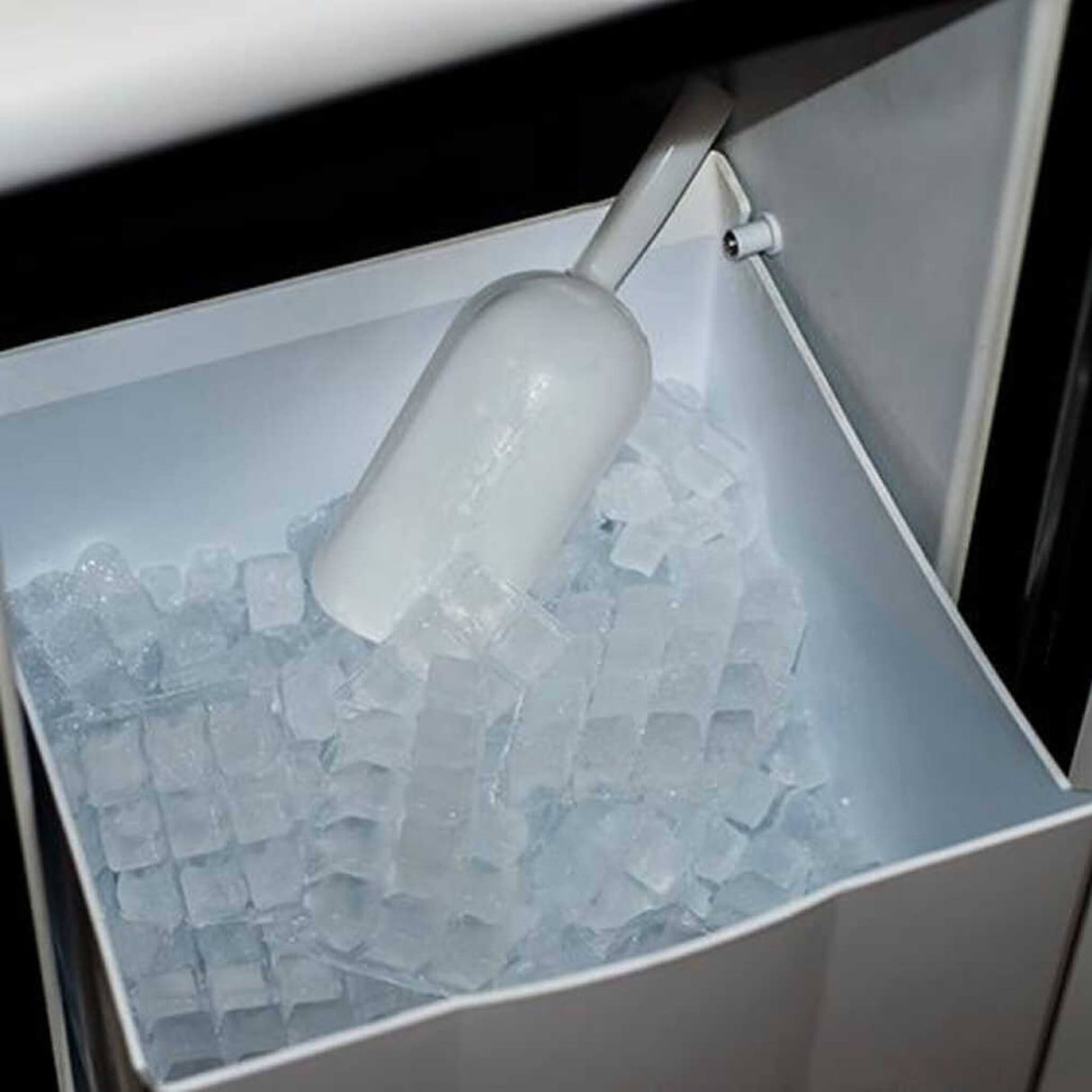 Edgestar 15-Inch Outdoor Undercounter Ice Maker W/ 50 LBS Daily Ice Production [OIM450SS]