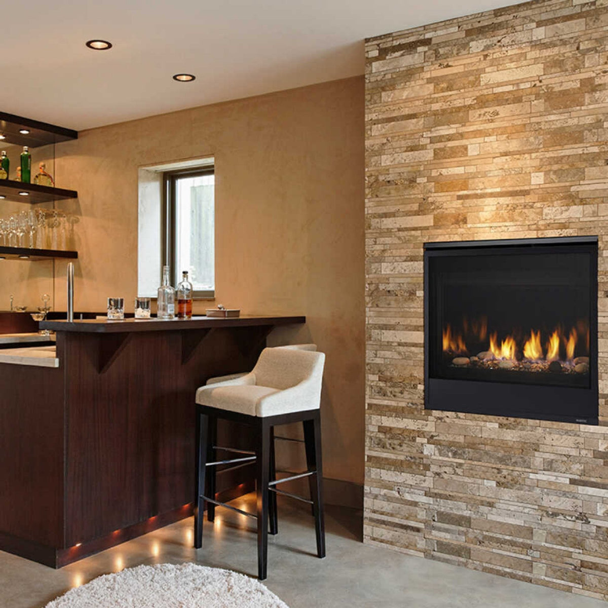Majestic Quartz 32-Inch Direct Vent Natural Gas Fireplace [QUARTZ32IFTN]