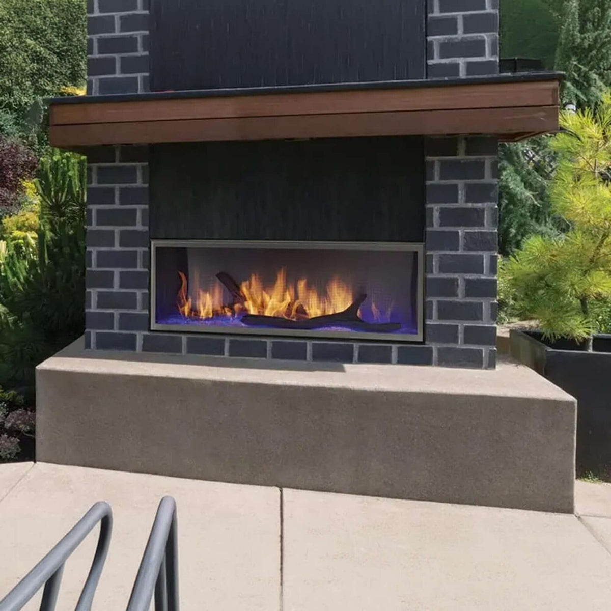 Majestic Lanai 48-Inch Single Sided Linear Outdoor Gas Fireplace [ODLANAIG-48]