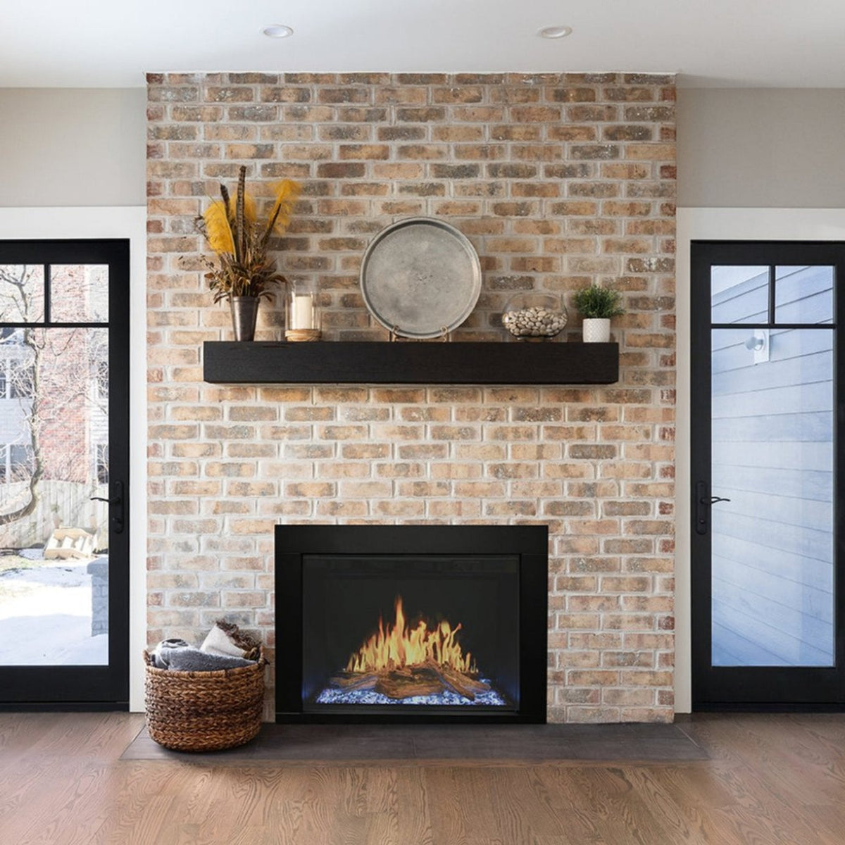Modern Flames Orion Traditional 26-Inch Heliovision Electric Fireplace [OR26-TRAD]