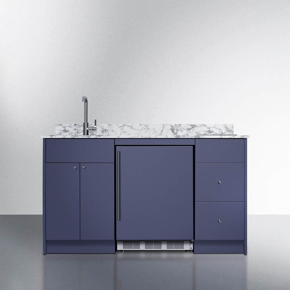 Summit Turnkey Caldera Kitchenette With A Cooktop, Refrigerator-Freezer, Sink, And Pre-Installed Cabinetry [CALDERAWH35]