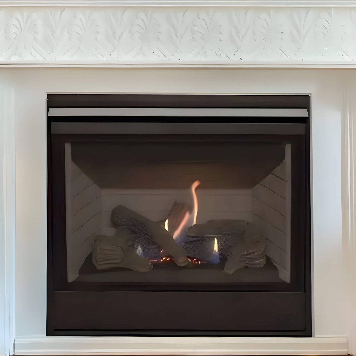 Superior Fireplaces 35-Inch Direct Vent Traditional Natural Gas Fireplace With Battery Backup [DRT2035R/TEP-C]