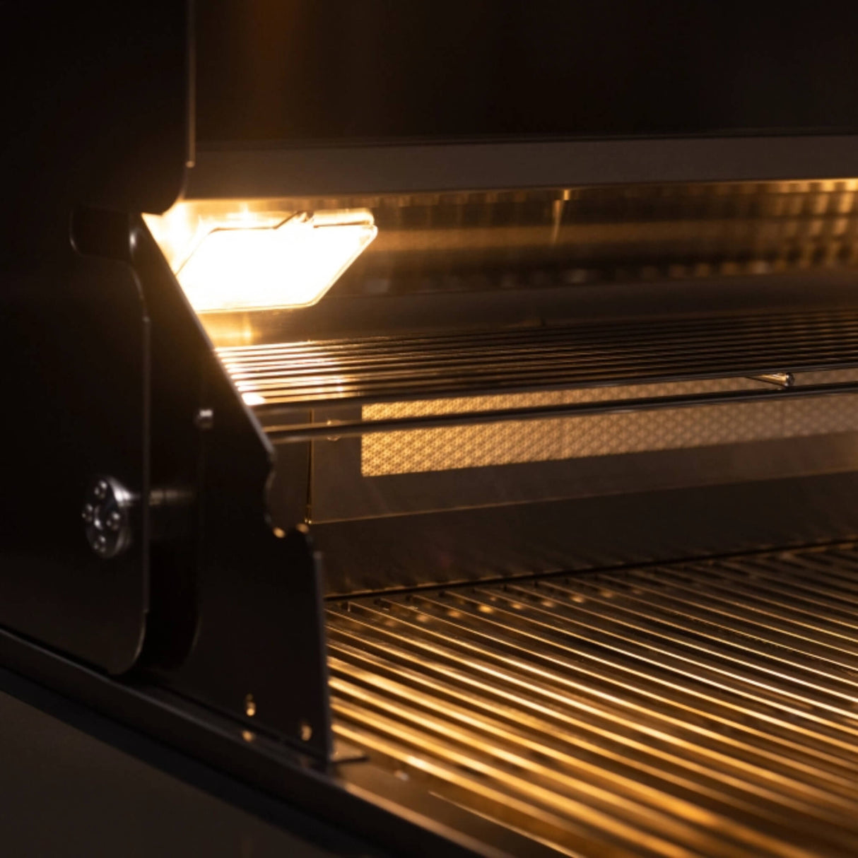 TrueFlame Luxury Built-In Gas Stainless Steel Grills [TF25/32/40]
