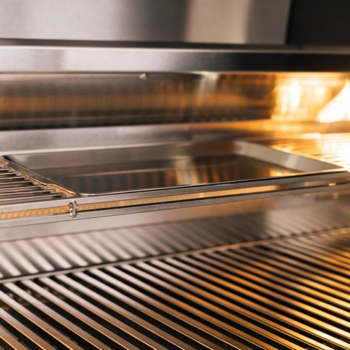 TrueFlame Luxury Built-In Gas Stainless Steel Grills [TF25/32/40]