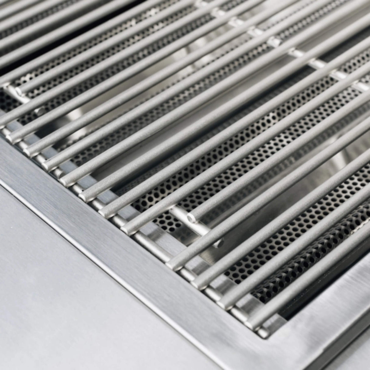 TrueFlame E-Series Built-In Stainless Steel Gas Grill [TFE25/32]