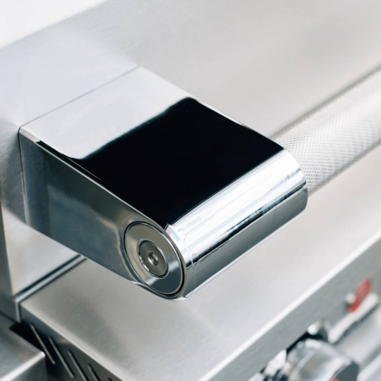 TrueFlame E-Series Built-In Stainless Steel Gas Grill [TFE25/32]